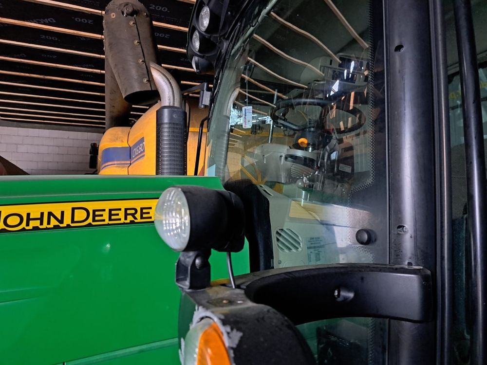 Halogeny John Deere 6r