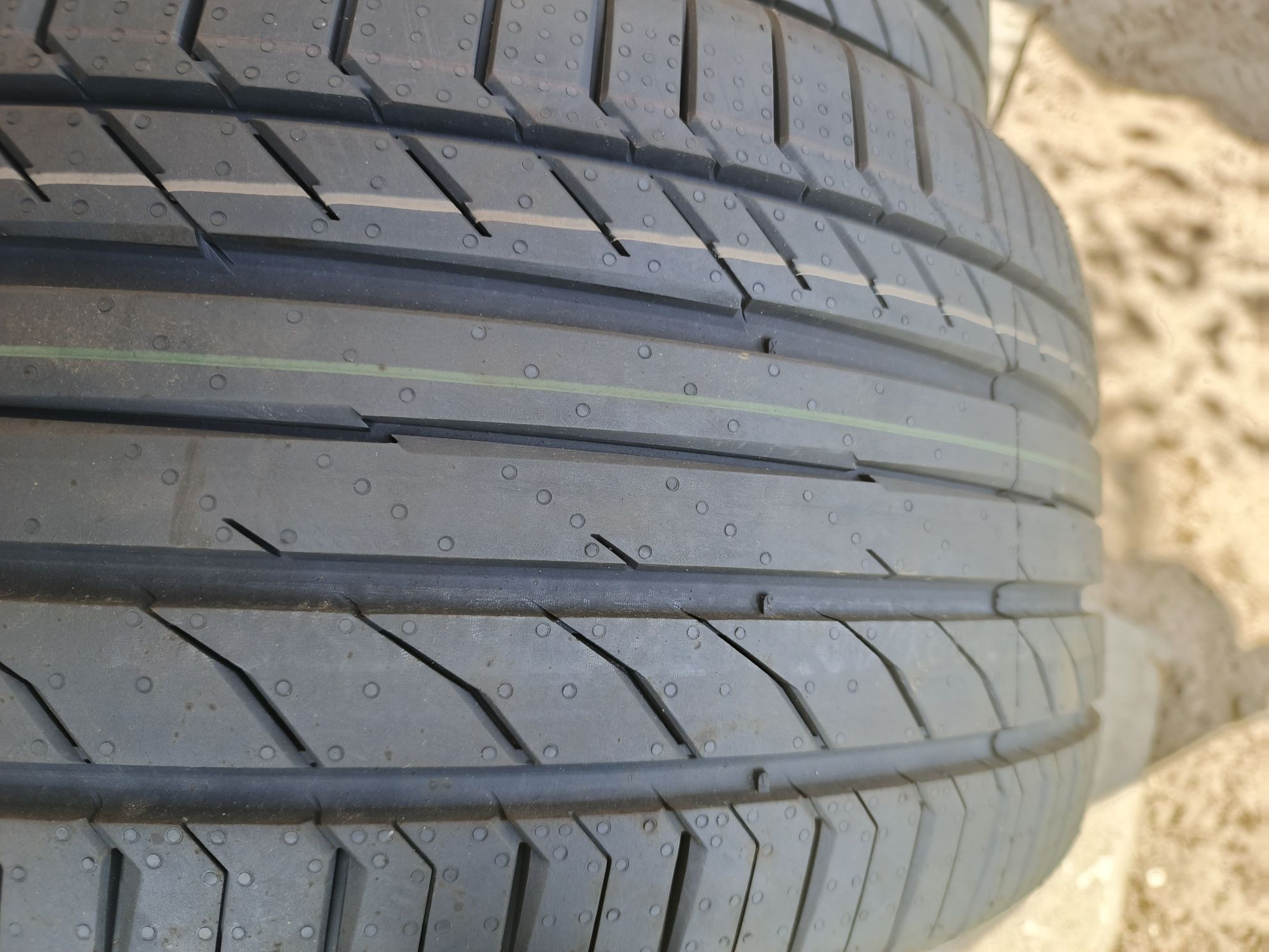 (C) Nowe opony letnie 255/45/17 Continental SSR RUN FLAT 2 sztuki 23r