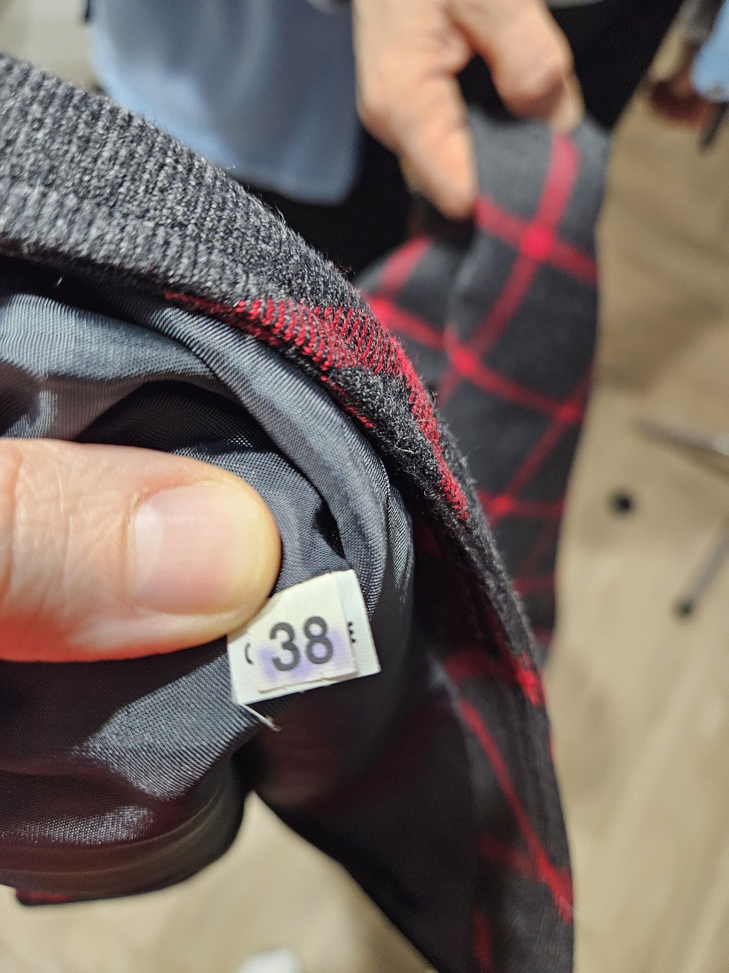 Bolero komplet marynarka i spódnica w kratkę