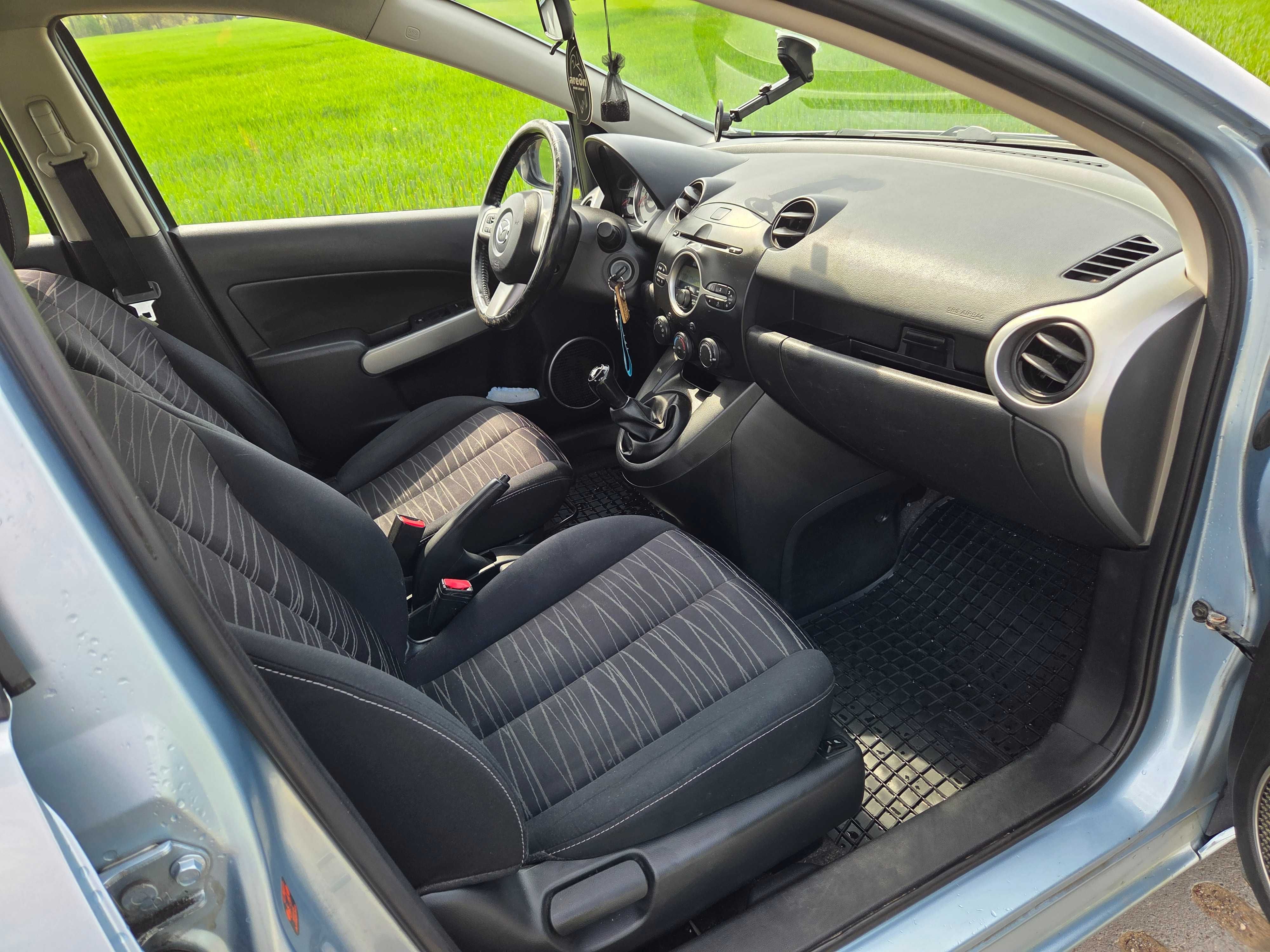 Mazda 2 1.3 benzyna od osoby prywatnej, zadbana