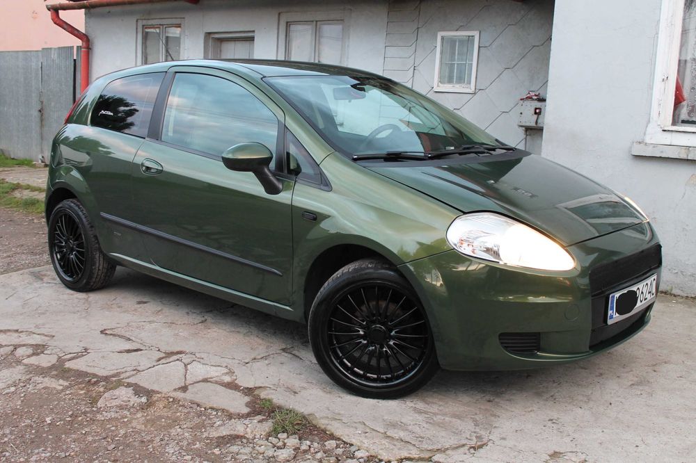 Fiat Grande Punto 1.2 benzyna 65km Alufelgi 17  Klima Brak Korozji
