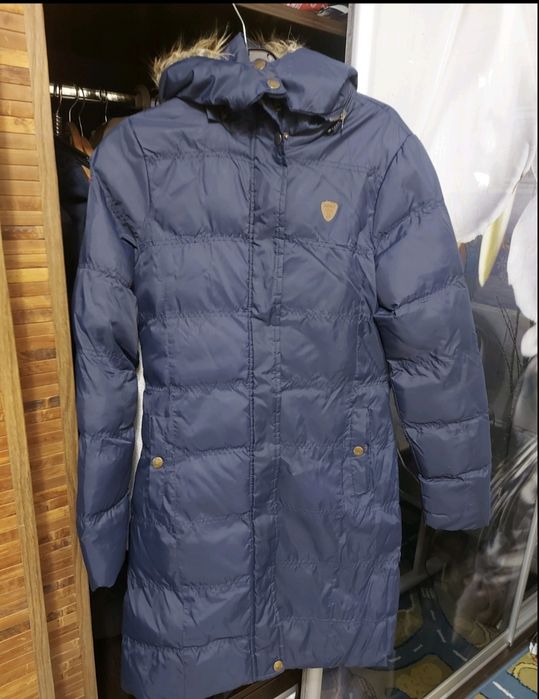 Осіння куртка,пальто 38р