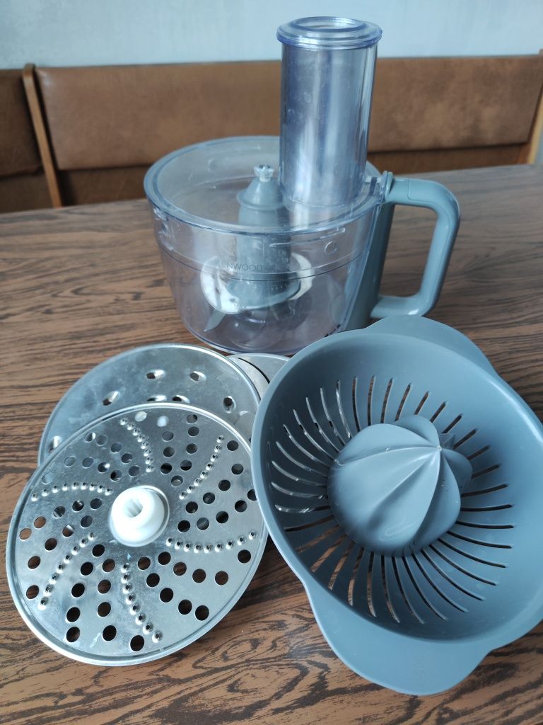 Насадки (запчасти) на кухонный комбайн KENWOOD. КМ 280