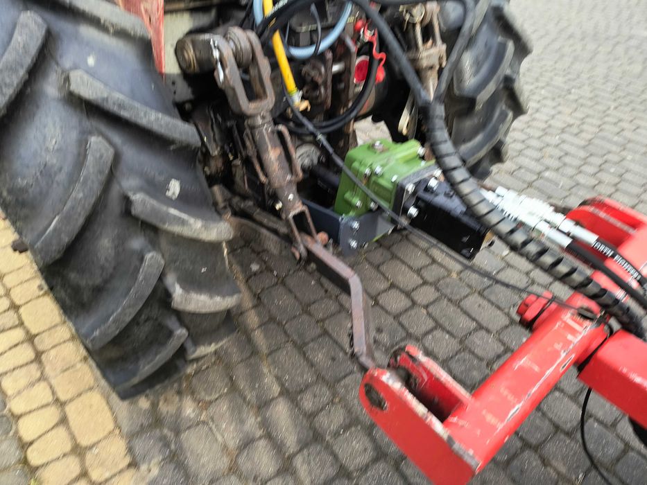 Sterowanie zdalne ciągnika  sadowniczego