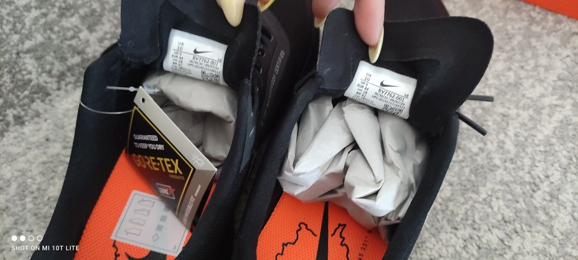 Nike performance Pegasus gore tex nowe 44