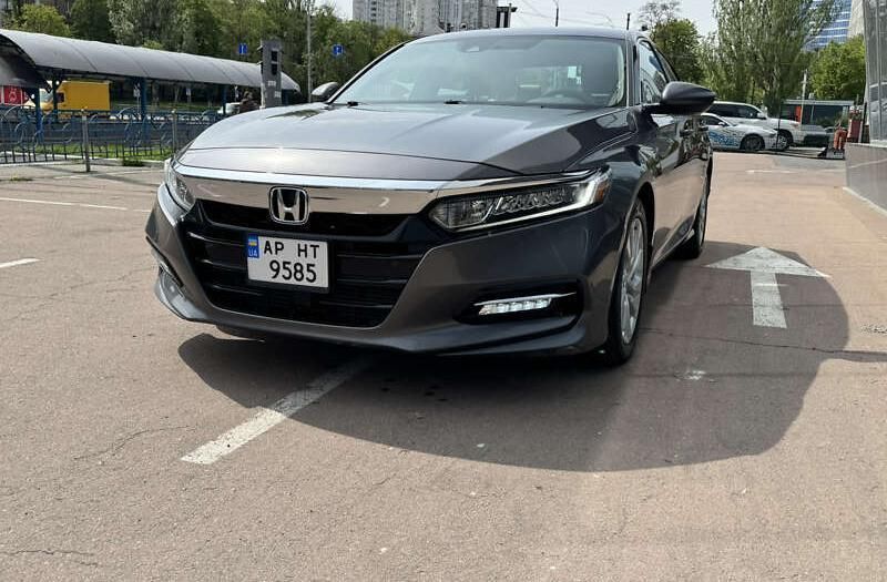 Honda Accord 2019 року