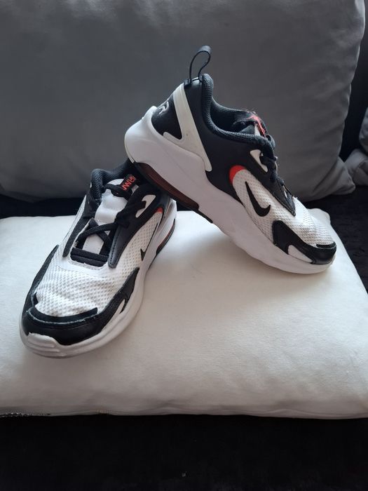 Buty Sneakersy NIKE Air Max BOLT rozm. 35
NIKE AIR MAX BOLT (