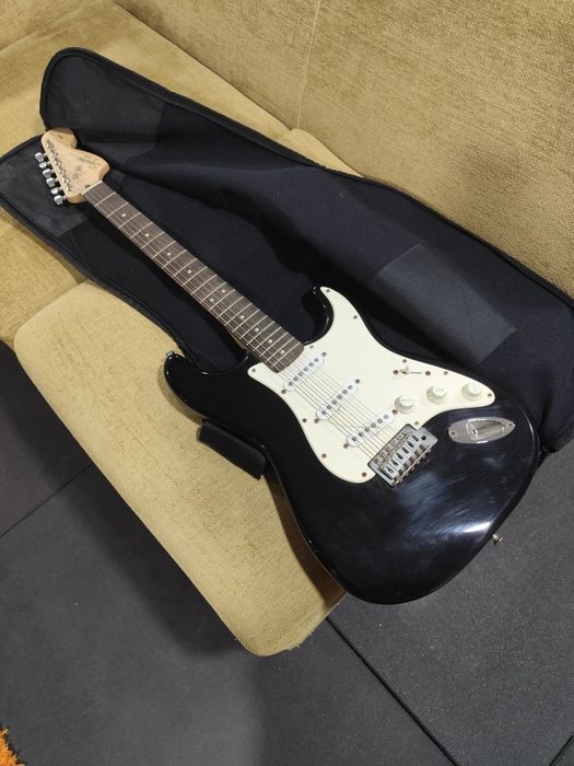Guitarra elétrica Fender