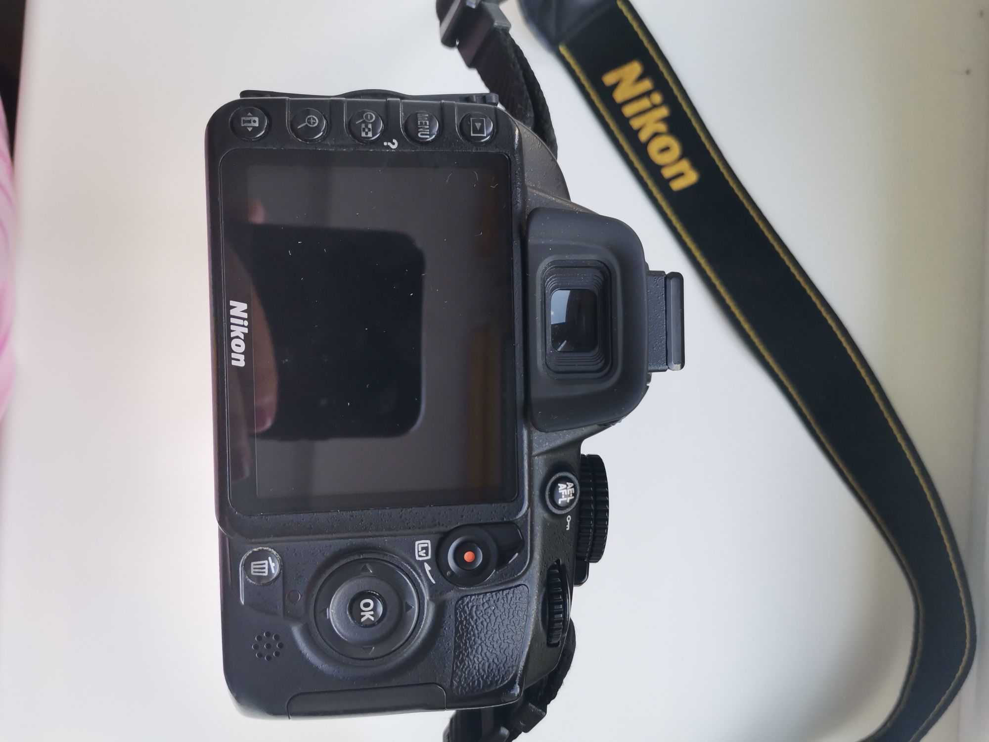 Nikon d3100 18-105 VR kit