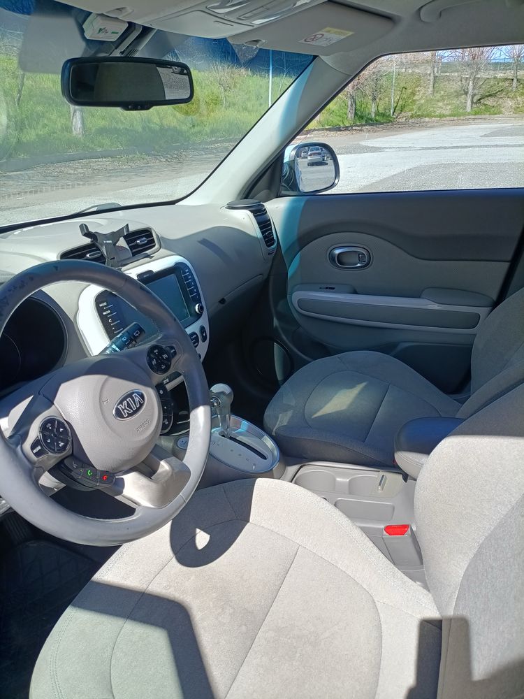 Kia  soul  EV