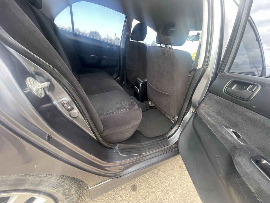 Mitsubishi Lancer 9 гаражне зберігання