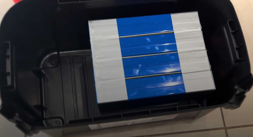 Аккумулятор LIFEPO4 EVE 105AH 12V  1344WH