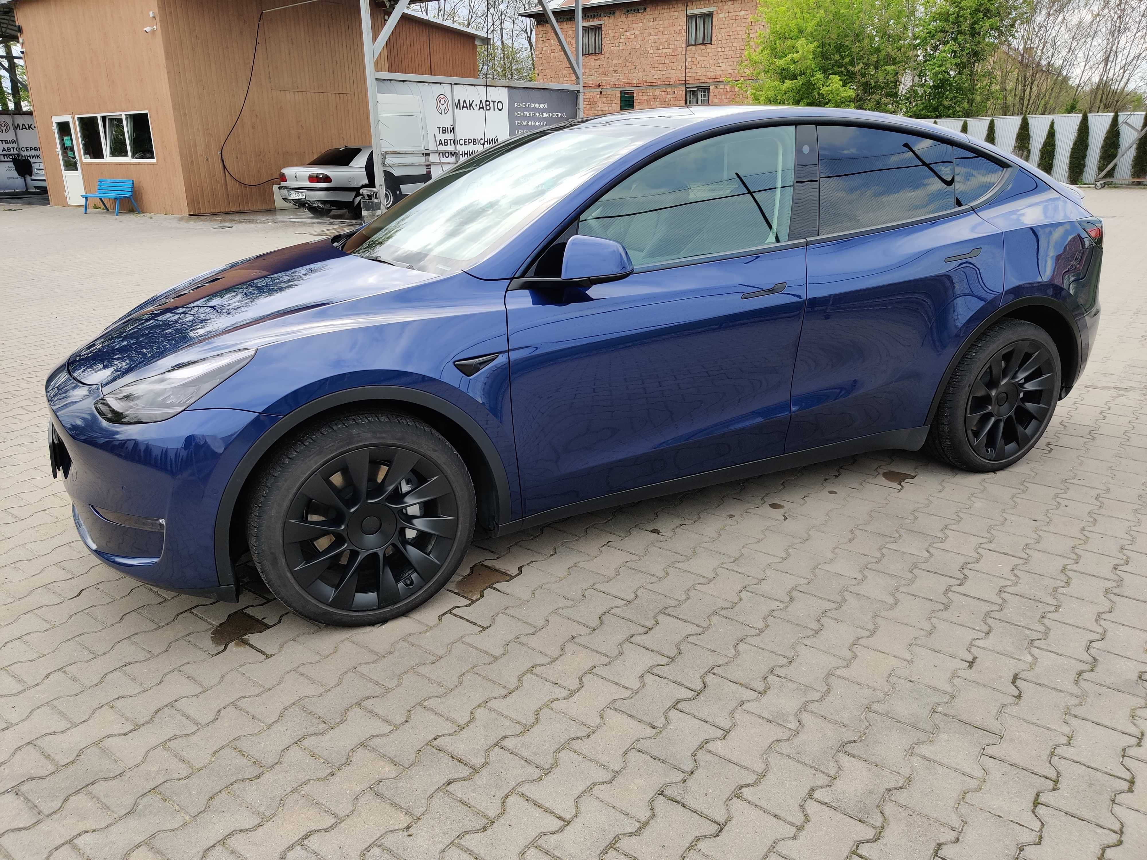 Tesla Model Y 2022