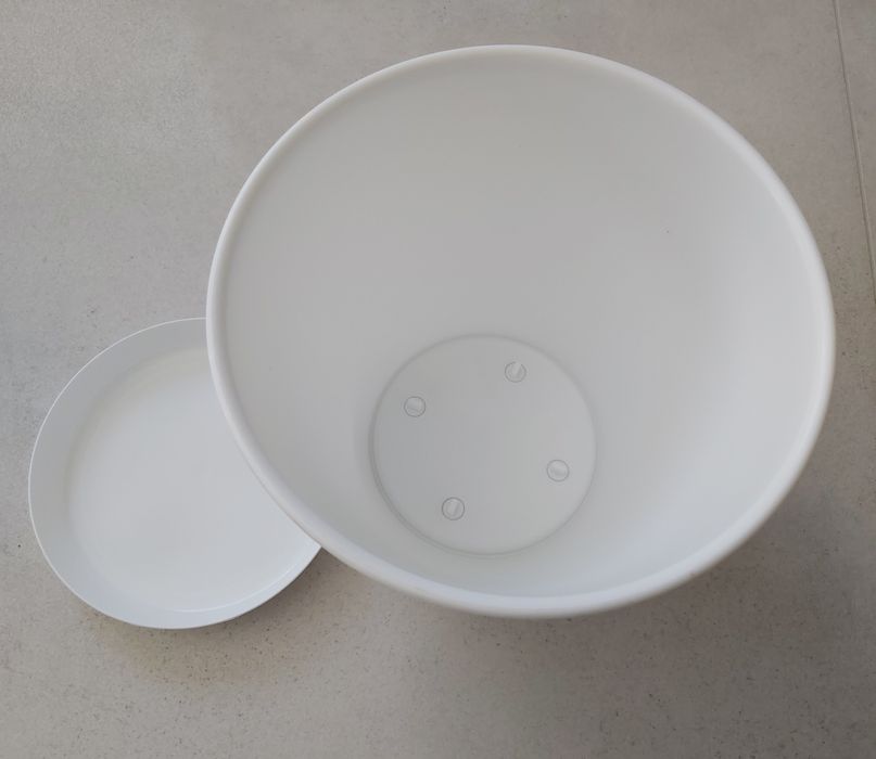 Doniczk plastikowa nowa
