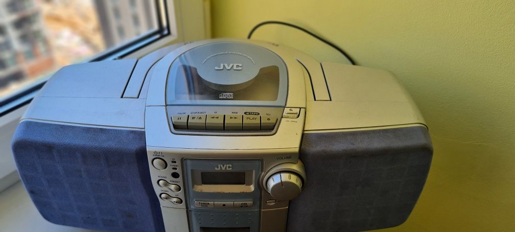 Cd проигрыватель, магнитофон jvc