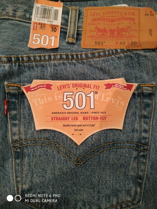 Джинсы Levi's Strauss 501