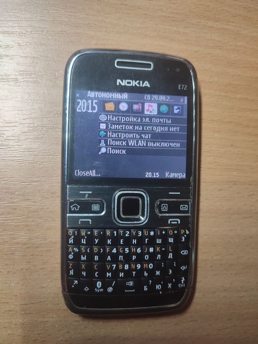 Продам Nokia E72
