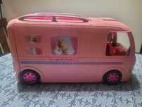Camper Barbi firmy Mattel
