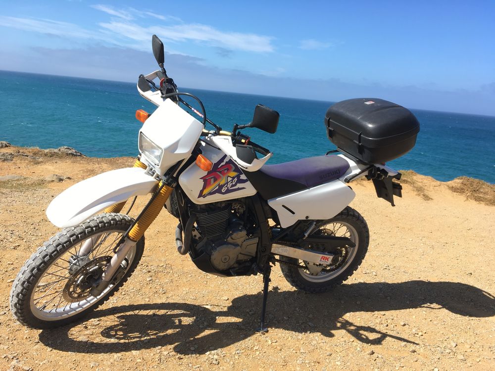 Suzuki dr 650 se