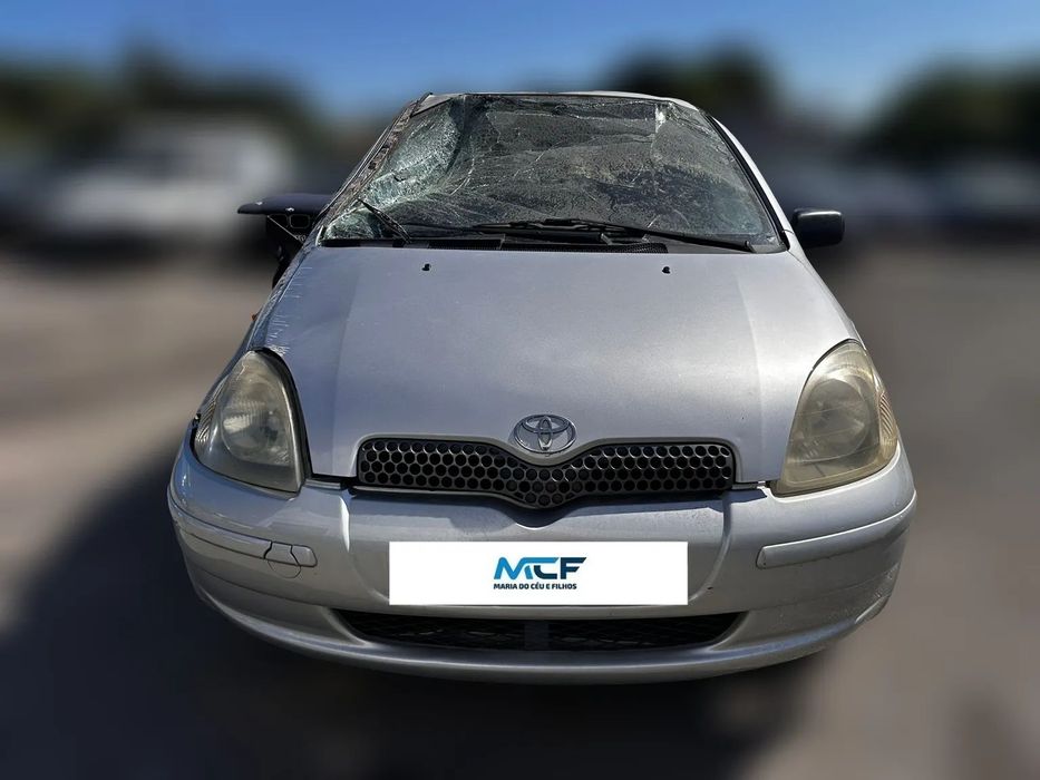 Toyota Yaris 1.0 vvti de 2000 para peças