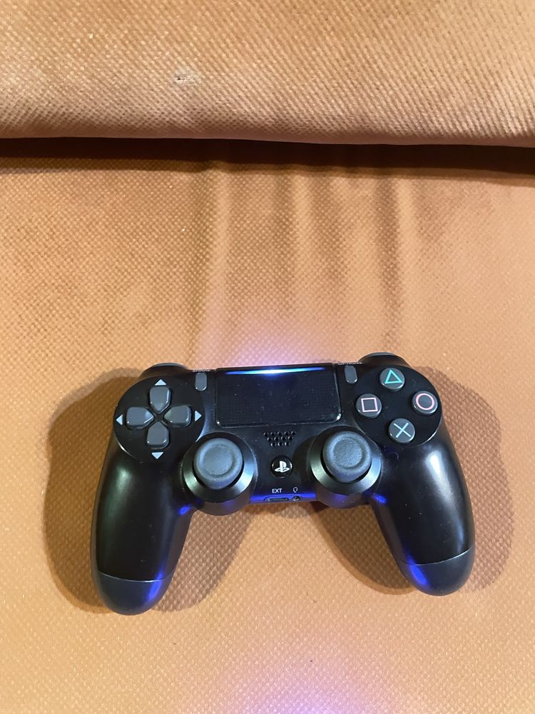 Playstation 4 (5 jogos | 2 comandos)