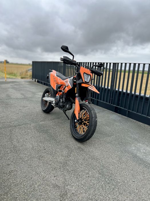 KTM SMCR 690 Niski przebieg, Dużo modyfikacji