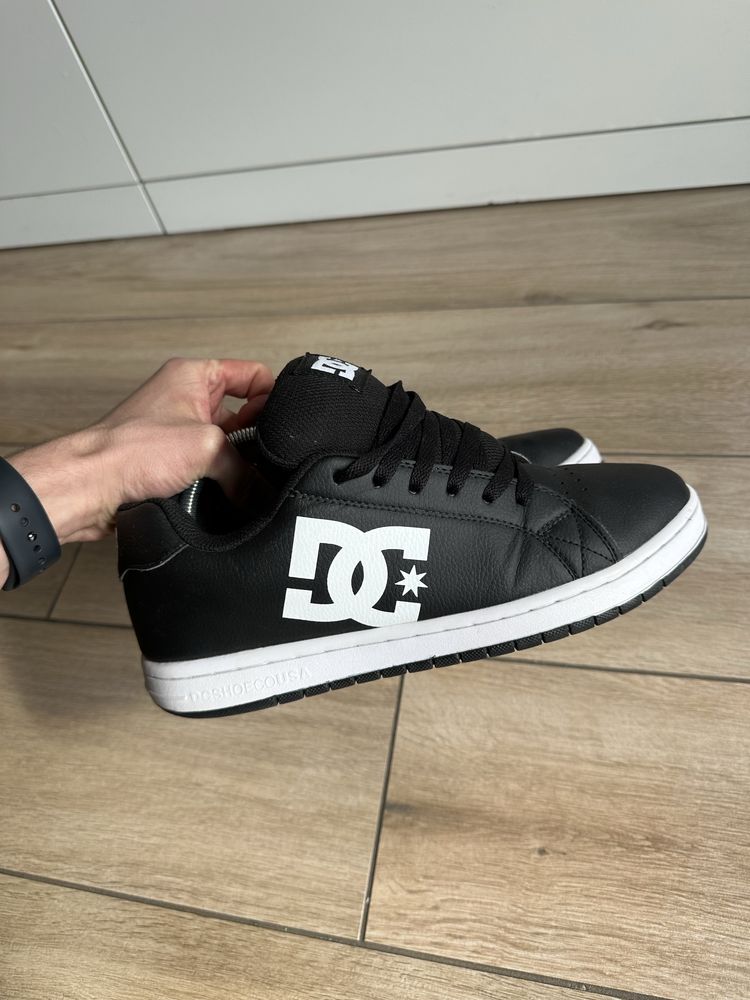 DC Shoes chunky Sk8 y2k grunge affliction roz. 42