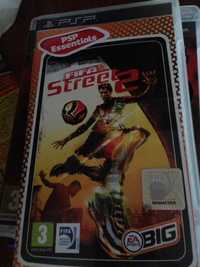 Jogo PlayStation Portable "FIFA Street 2"