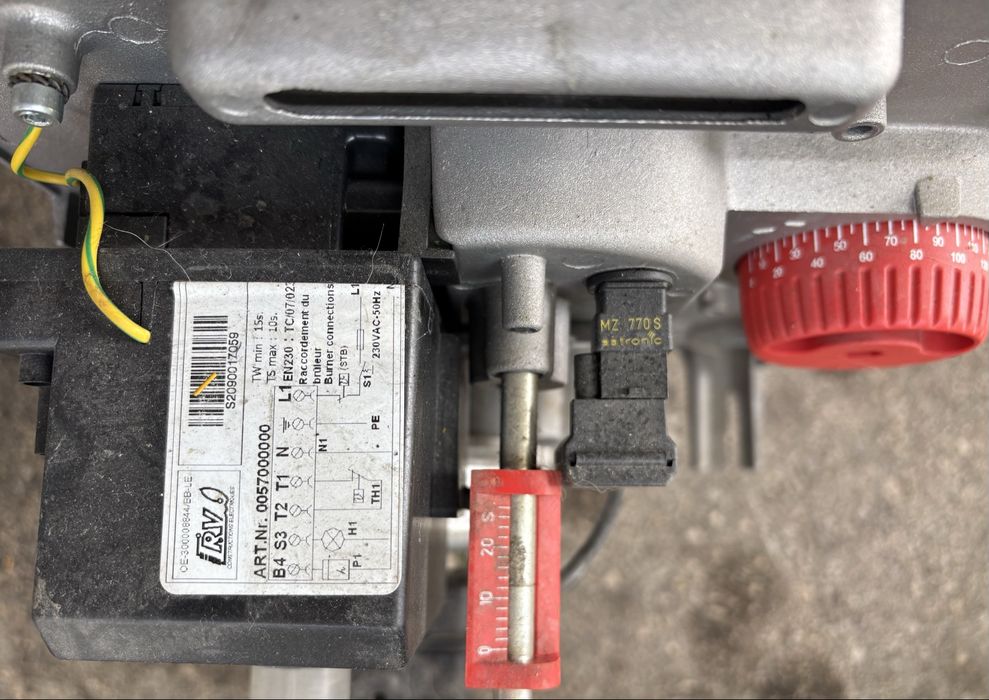 Caldeira De Dietrich a Gasoleo - oferta de deposito vertical de 1.000L