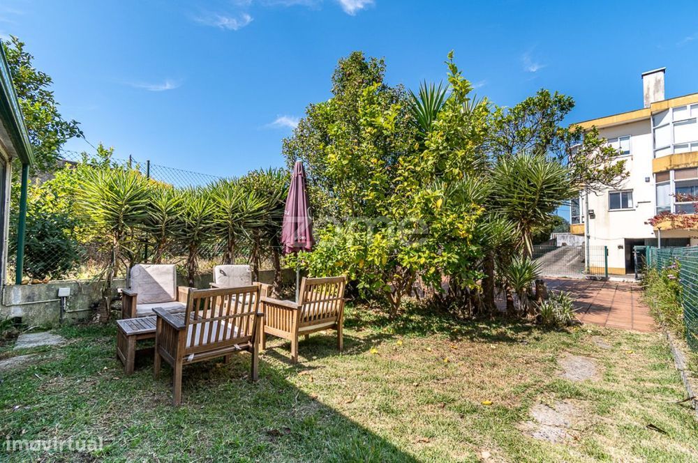 Apartamento T4: A rara combinação de espaço, jardim e garagem