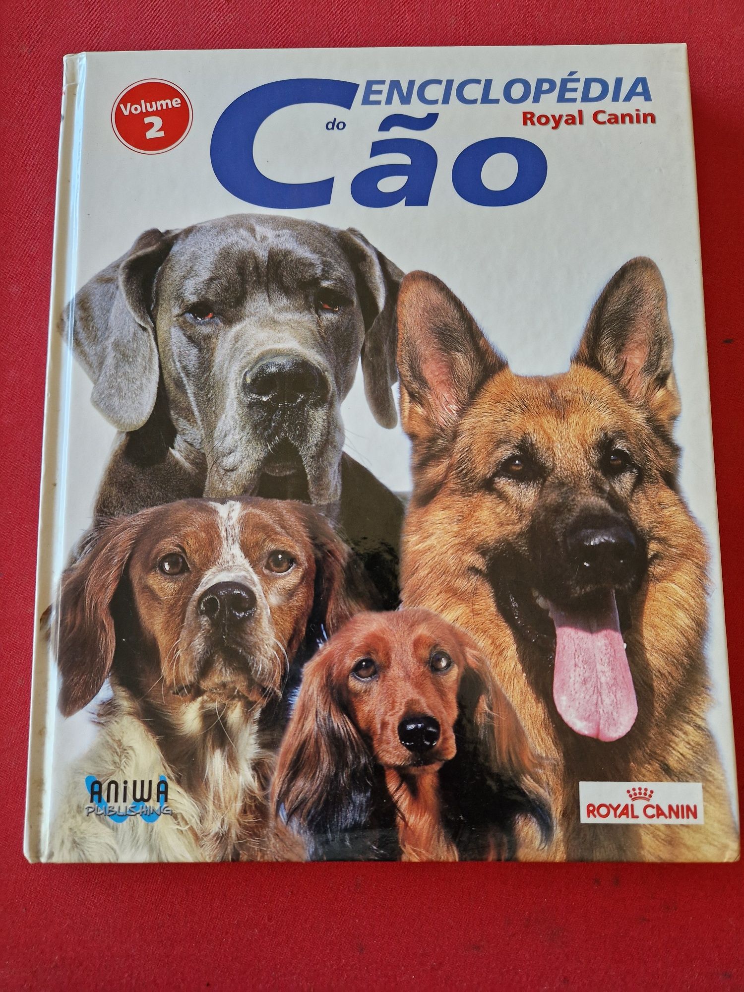 Livro "Enciclopédia do cão" - Royal Canin