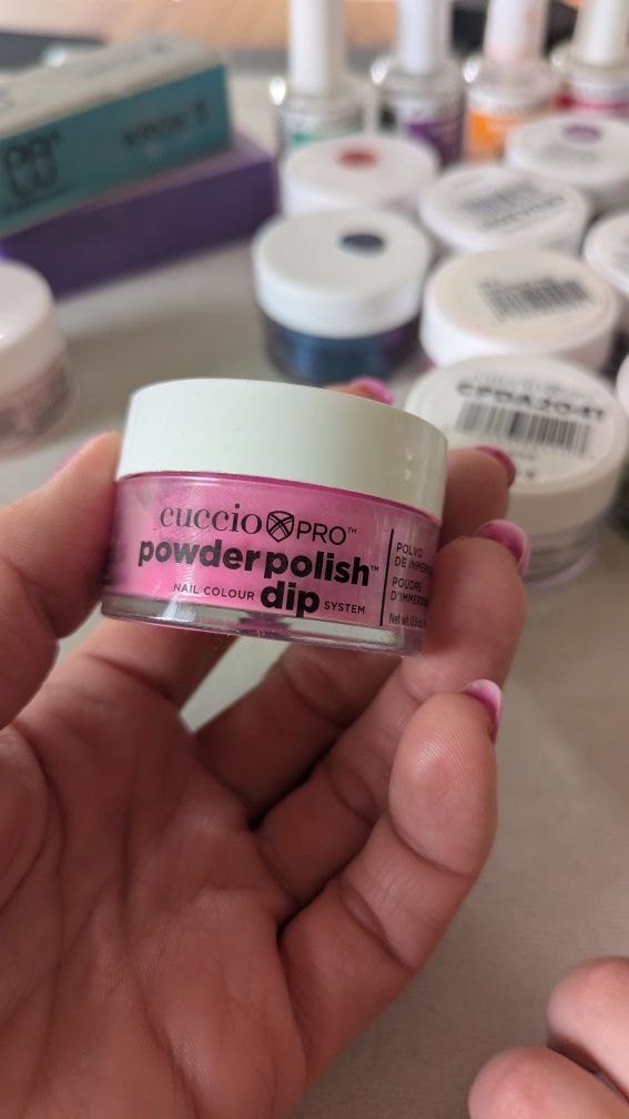 Zestaw do paznokci tytanowych Cuccio, 16 dip puder 14g