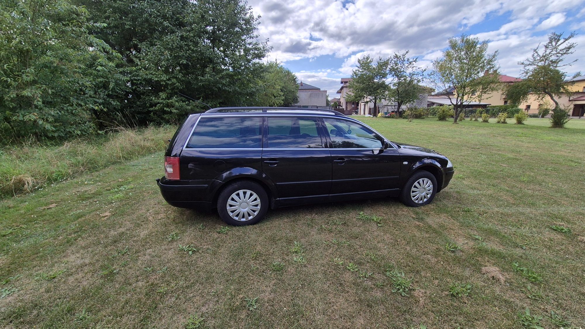 REZERWACJA Volkswagen Passat b5fl 1.9 tdi 2002r Hak