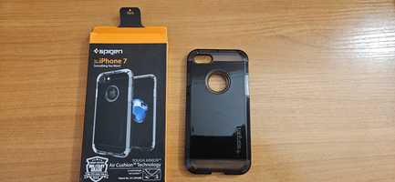 Продам броньовану накладки Spigen для IPhone 7