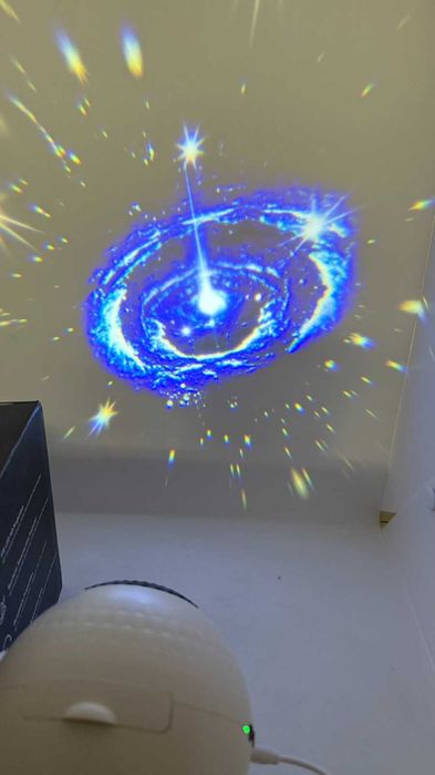 Проектор зоряного неба домашній планетарій світильник светильник на 12