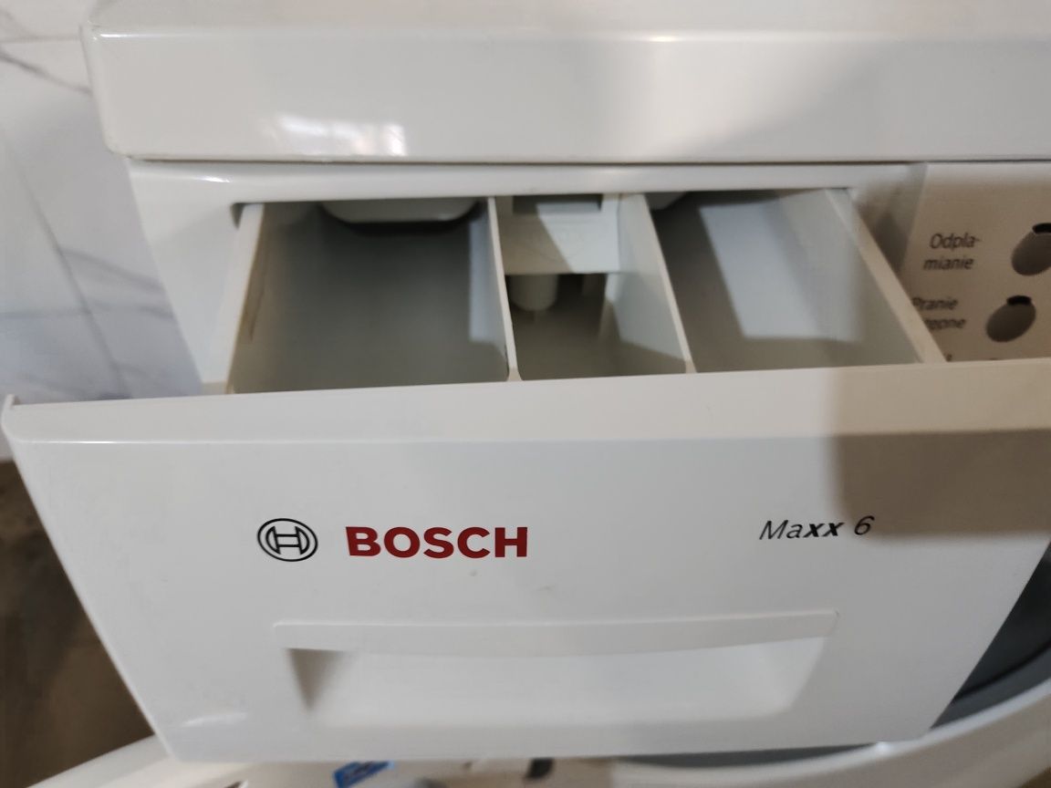 Пральна машинка Bosch maxx6 kg. З Європи.