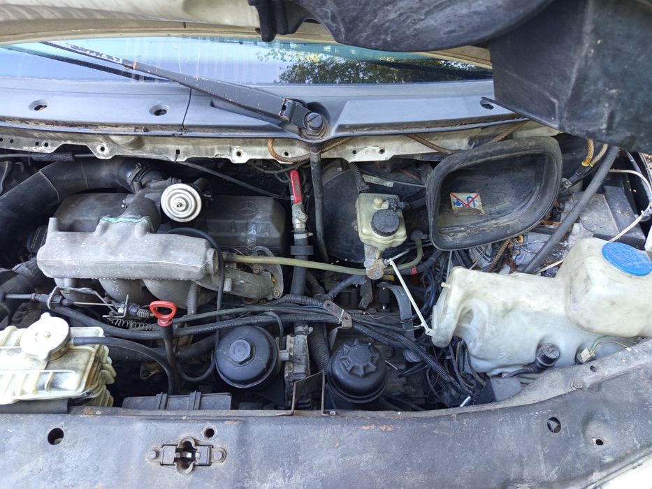 Віто Vito 2.3 турбо дизель 1998