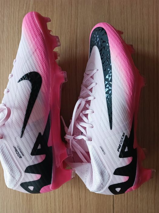 Buty piłkarskie Nike Mercurial