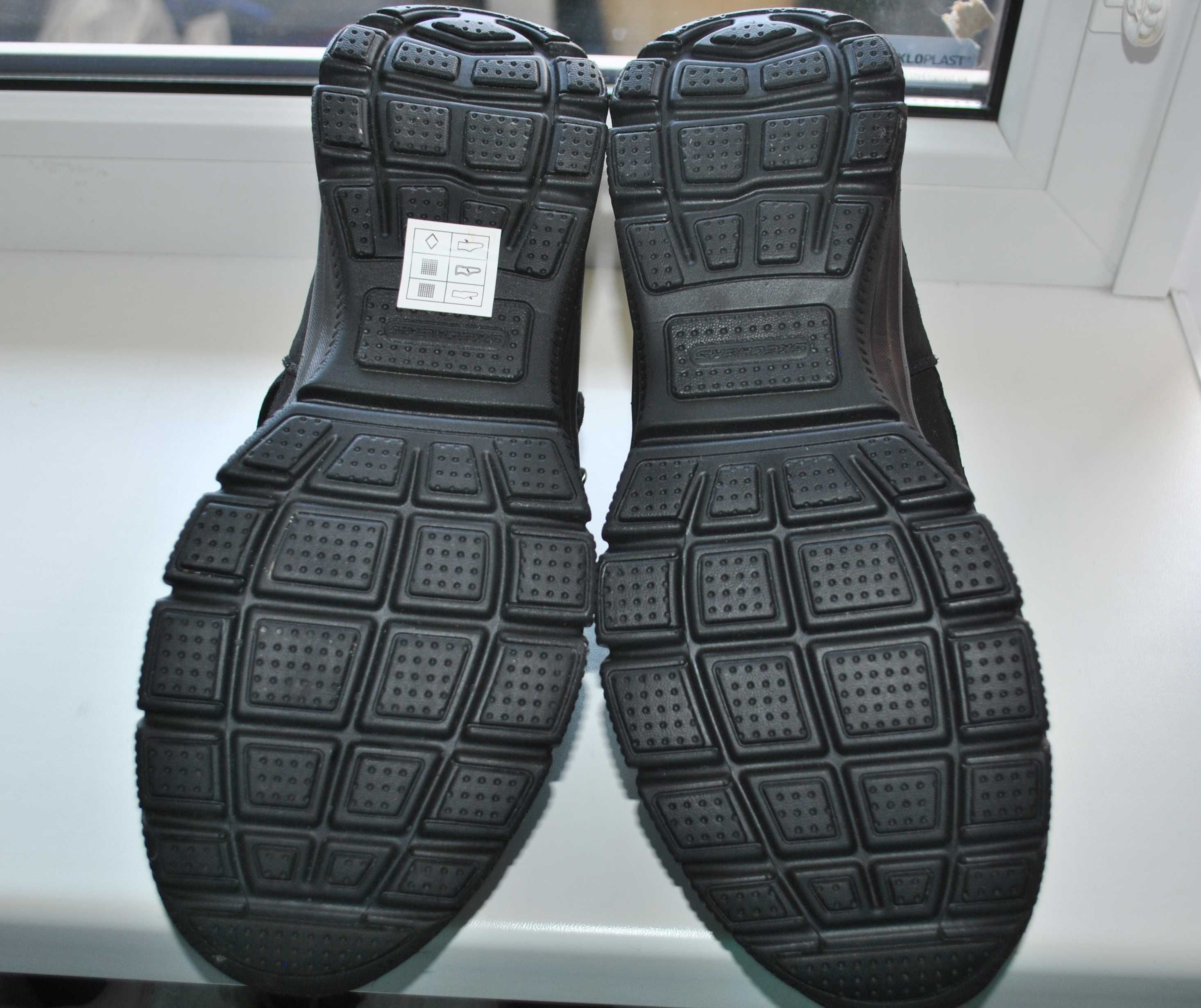 Черевики Skechers р. 40 (27 см)