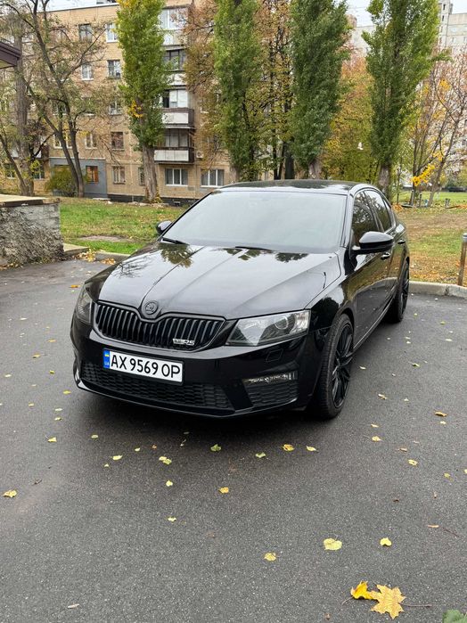 Продам автомобіль Skoda Octavia 2014 VRS 2.0 бензин