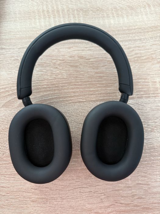 Sony WH-1000XM5- bezprzewodowe słuchawki z ANC, stan idealny