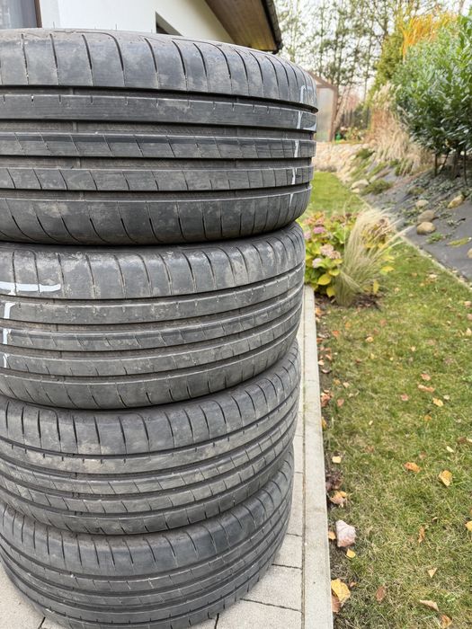 Opony GoodYear Eagle F1 Asymmetric 5  245/45/18. 100Y