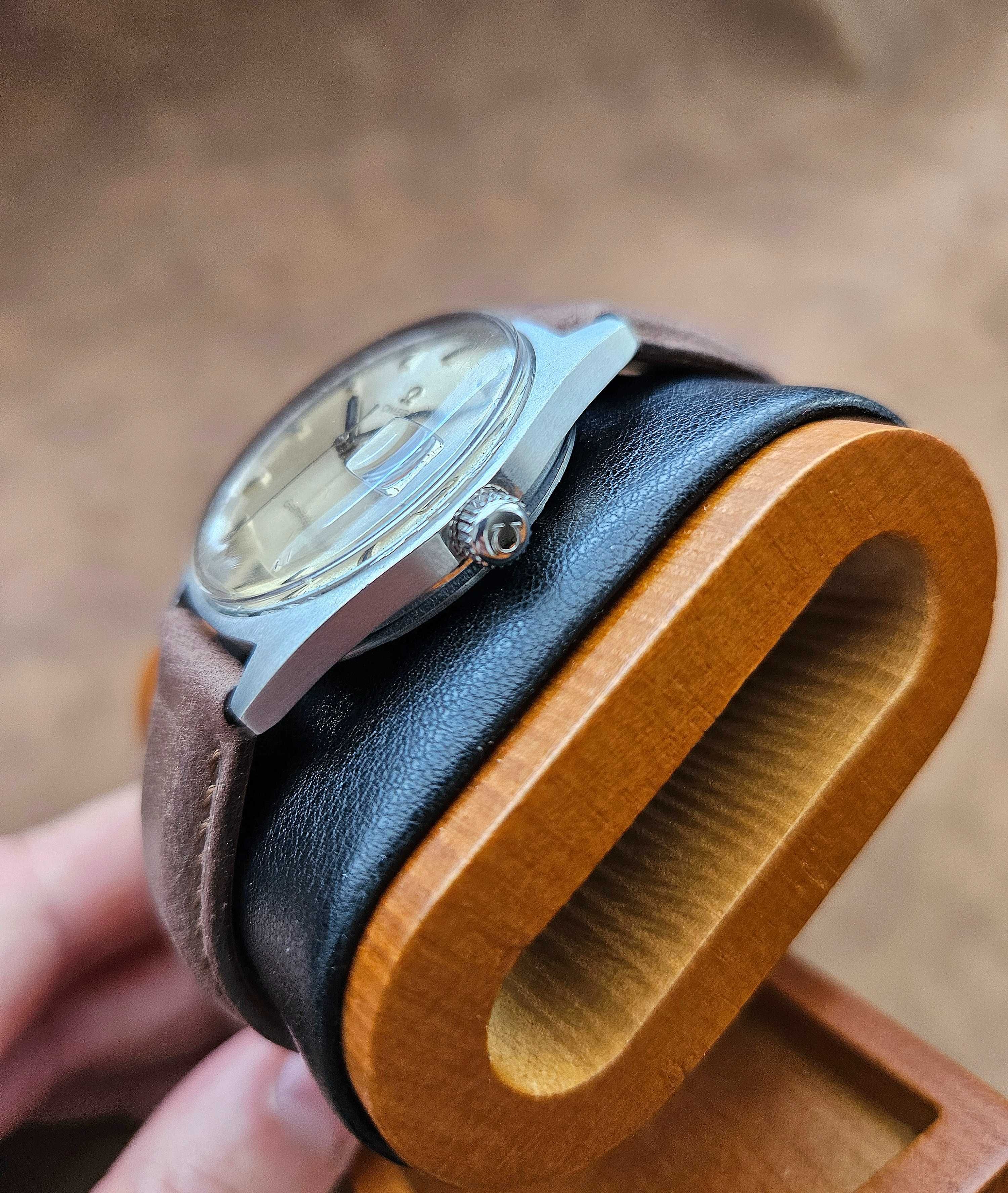 Omega Genève ref 136.041 z 1969 roku Vintage