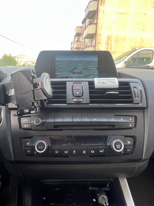 BMW Série 1 120d 2013 - Diesel, bom estado, 5 portas