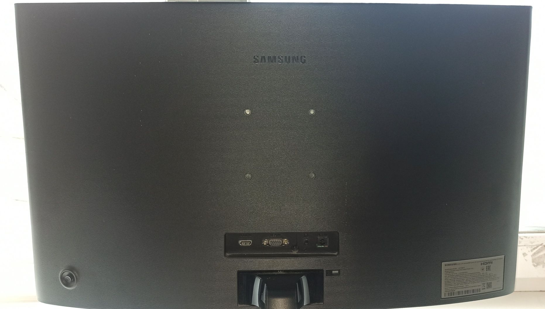 Монитор Samsung 27