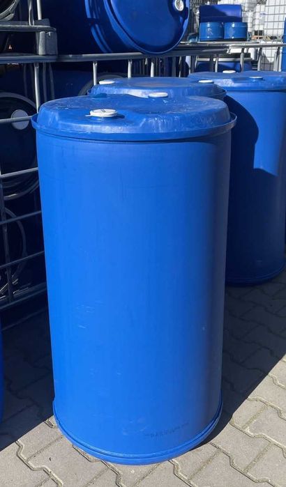 Beczki 220L z dwoma korkami, plastikowe, duże, czyste