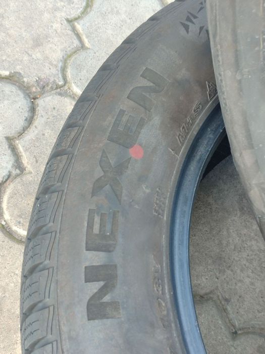 Продам Шини на 17 Пара Майже нові NEXEN 225*60. Зима 2024 рік