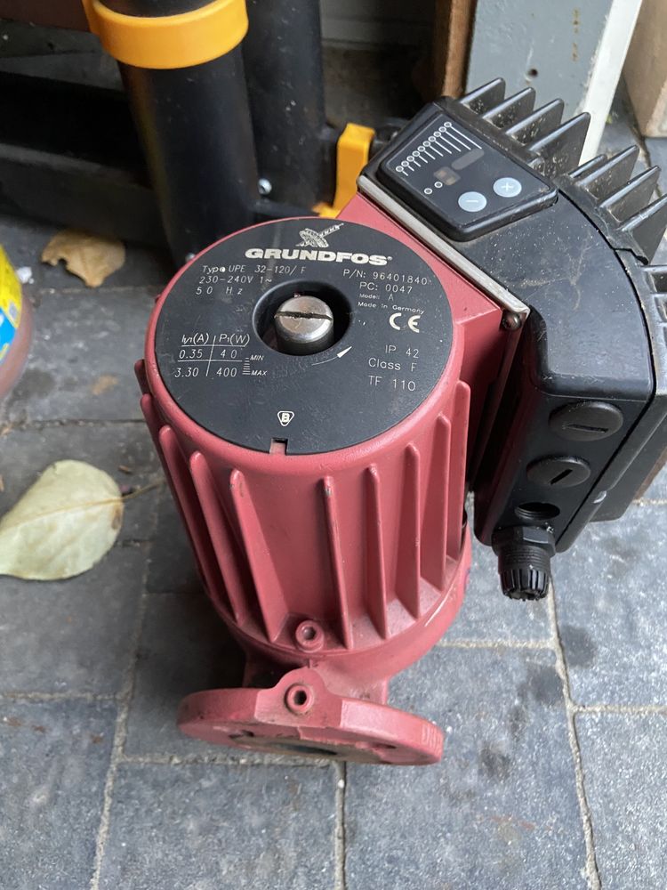 Pompa Grundfos upe 32-120 f