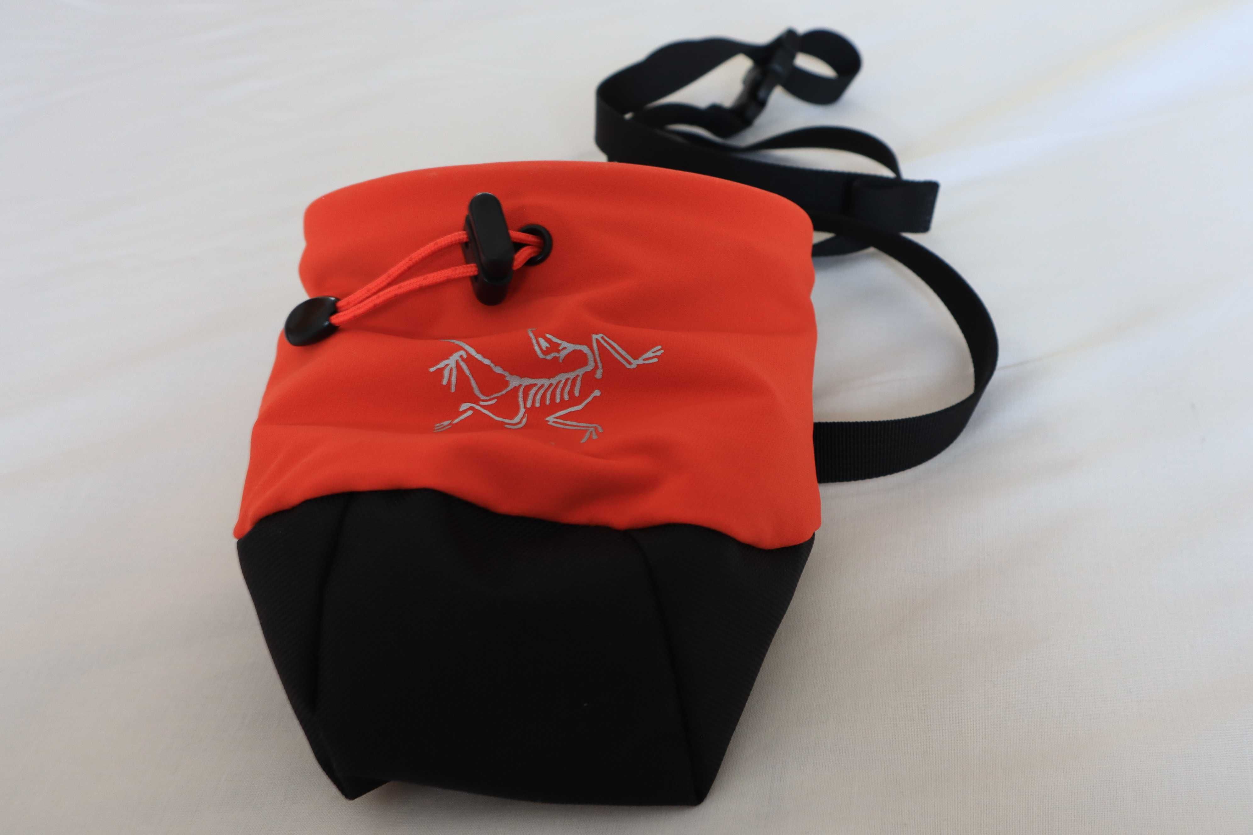 Bolsa de escalada Arc'teryx + magnésio