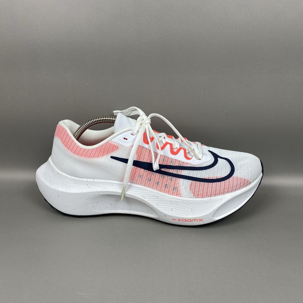 Оригінальні кросівки Nike Zoom Fly 5 DM8968-100